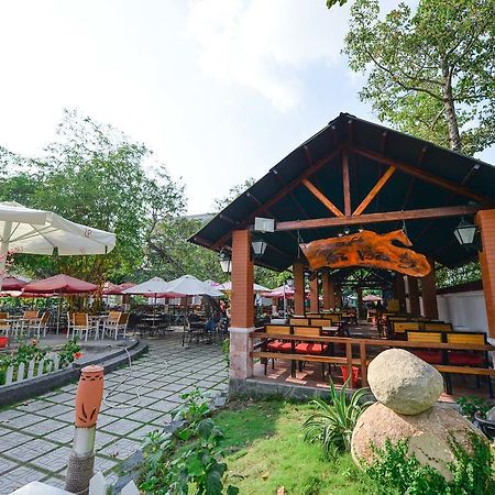 Hoa Binh 2 Hotel Long Xuyen Luaran gambar