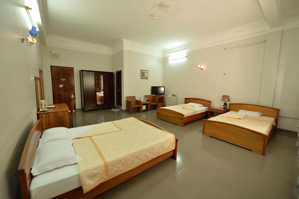 Hoa Binh 2 Hotel Long Xuyen Luaran gambar