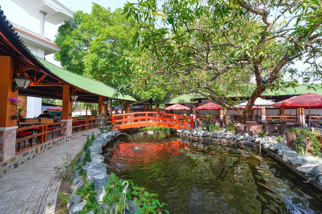 Hoa Binh 2 Hotel Long Xuyen Luaran gambar